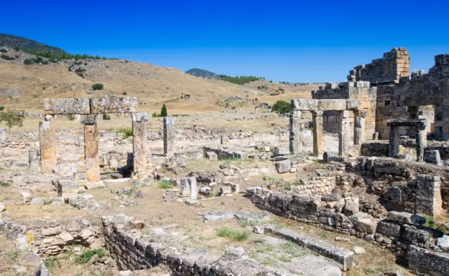 Pamukkale private tour — white travertine terraces & Hierapolis
